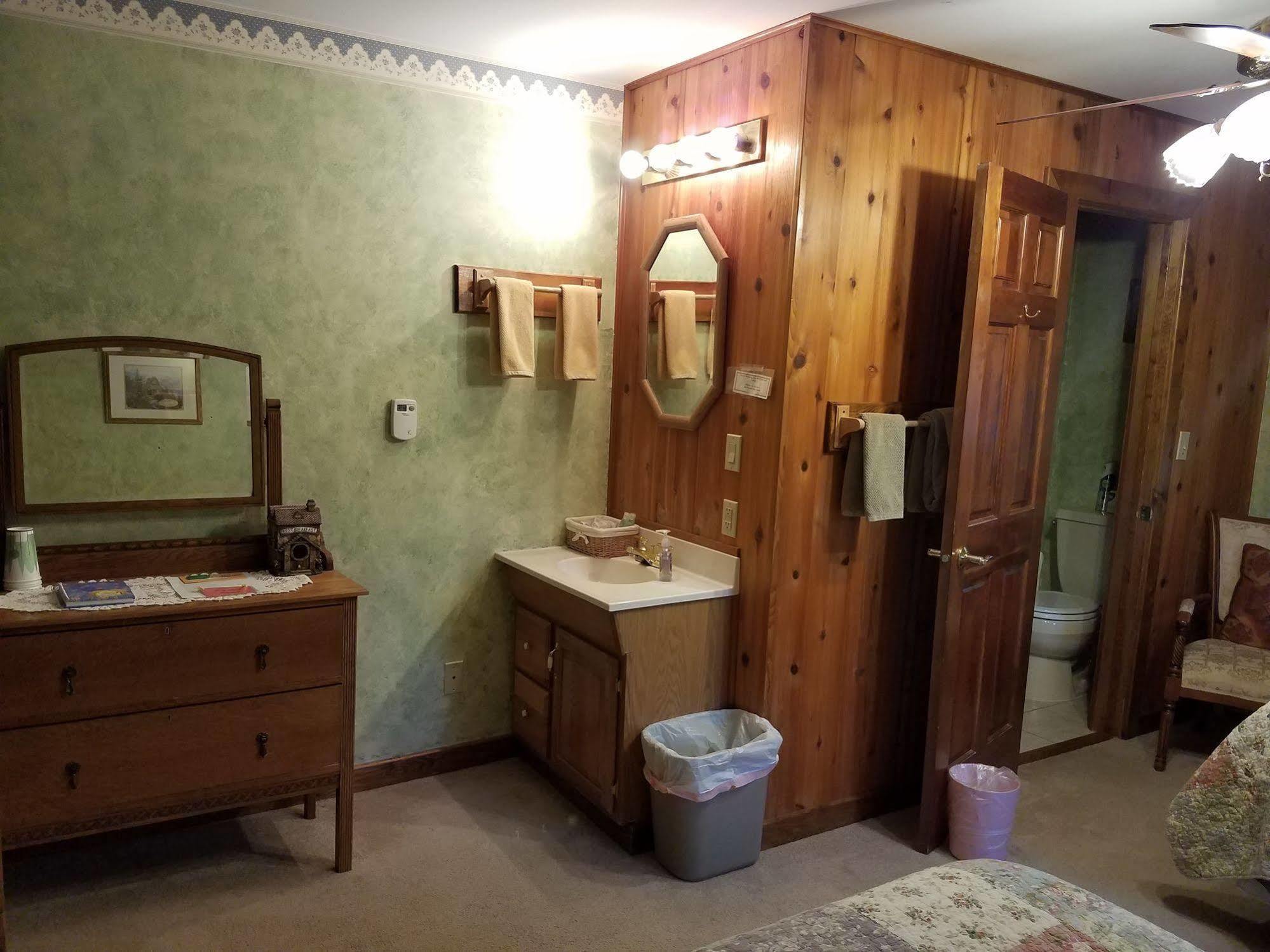 Denali Touch Of Wilderness B&B Healy Eksteriør billede
