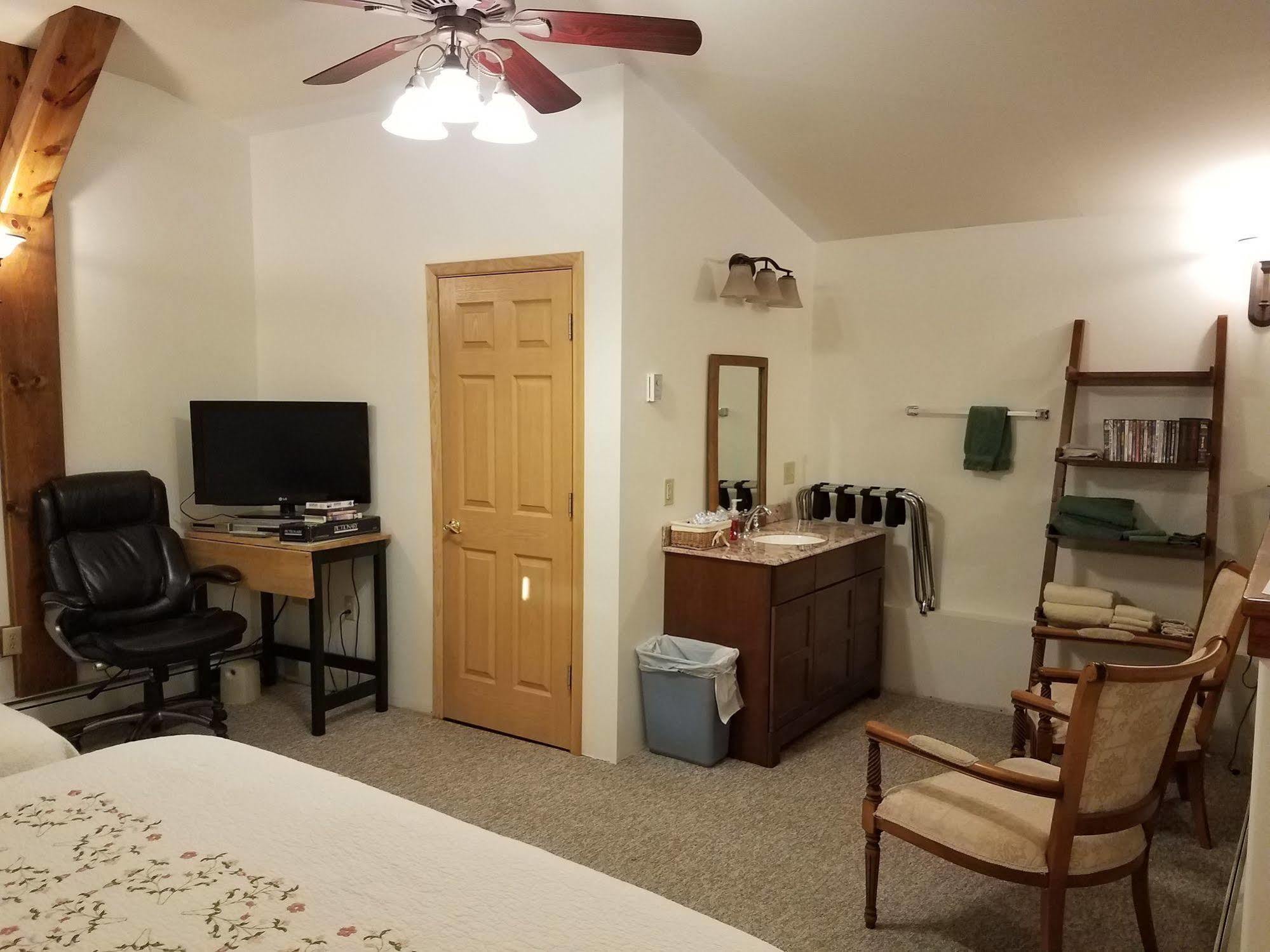 Denali Touch Of Wilderness B&B Healy Eksteriør billede